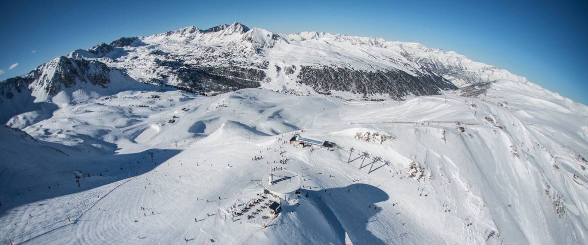 1177x492-grandvalira-2.jpg